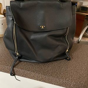 Tory Burch Pebble leather